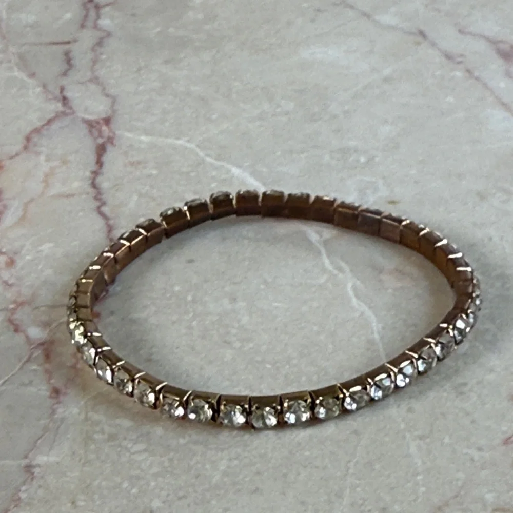 Elegant Crystal Bracelet